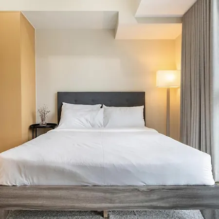 1Br Condo In Uptown Parksuites T2, Bgc Taguig